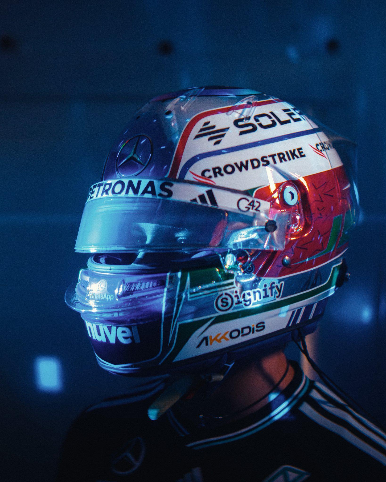 梅赛德斯鏖战阿斯顿马丁，拉塞尔点燃赛场